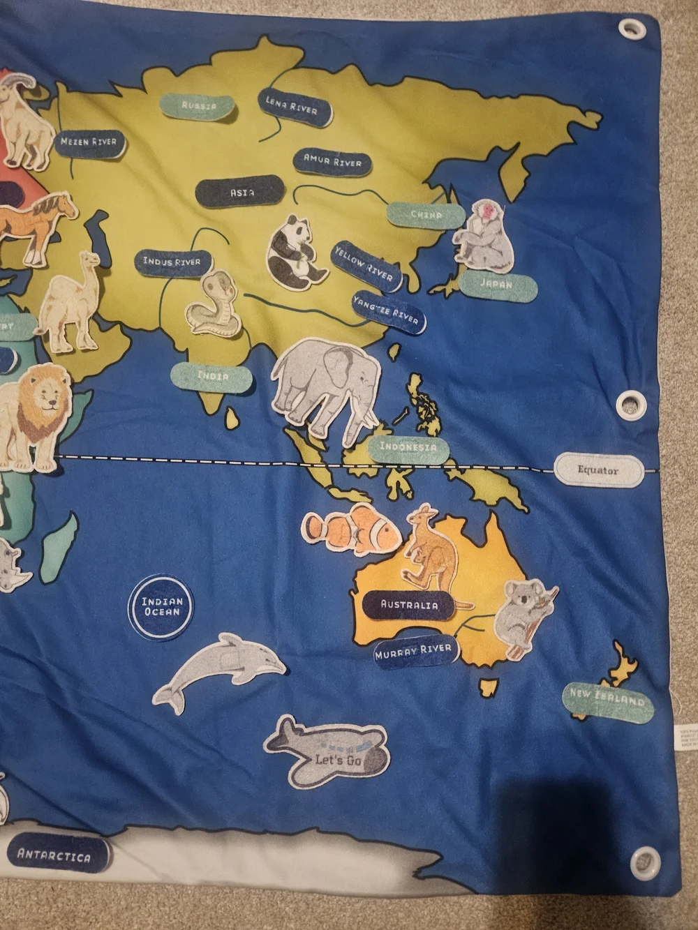 Discovery Kids Felt World Map